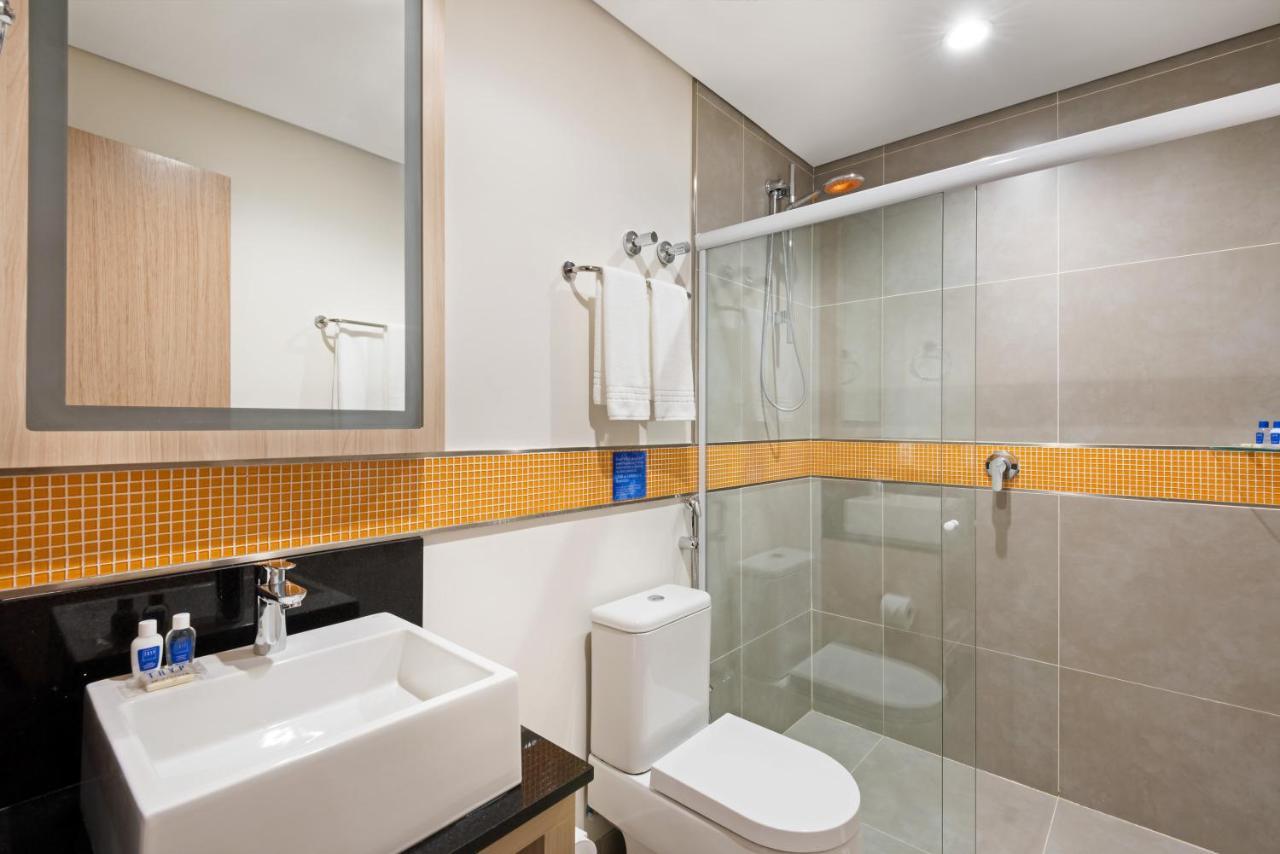 Tryp By Wyndham Sao Paulo Airport - Hotel De Transito Terminal 3 -Lado Ar - Area Restrita A Passageiros Ja Embarcados - Piso 1 กัวรูยุส ภายนอก รูปภาพ